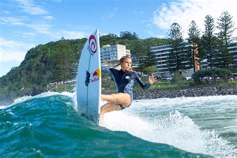 Get to Know the Australian Surfing Phenomenon