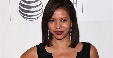 Gloria Reuben: Early Life and Career