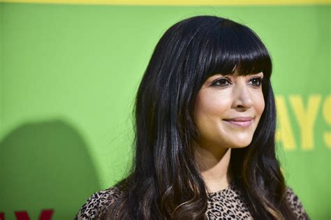 Hannah Simone: Net Worth Revealed