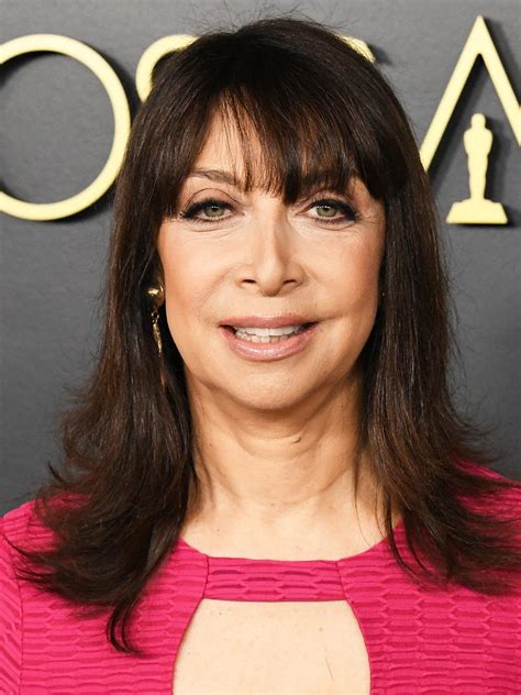 Height and Figure of Illeana Douglas