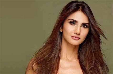 Income and Estate of Vaani Kapoor