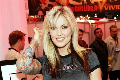 Janine Lindemulder's Figure: What You Need to Know