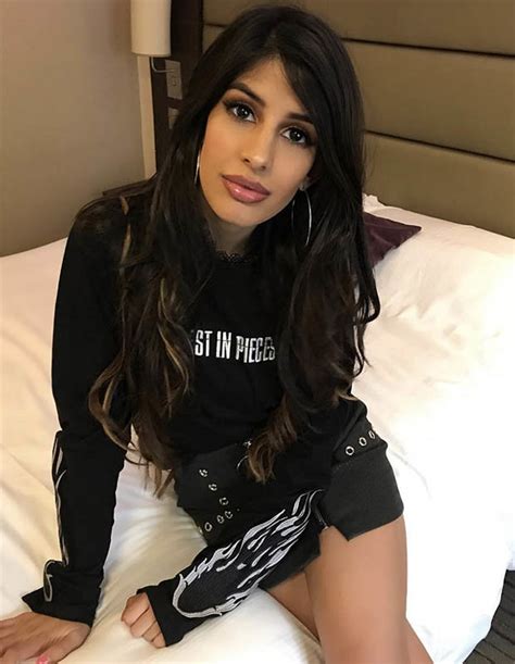 Jasmine Walia's Social Media Presence: Instagram and Twitter