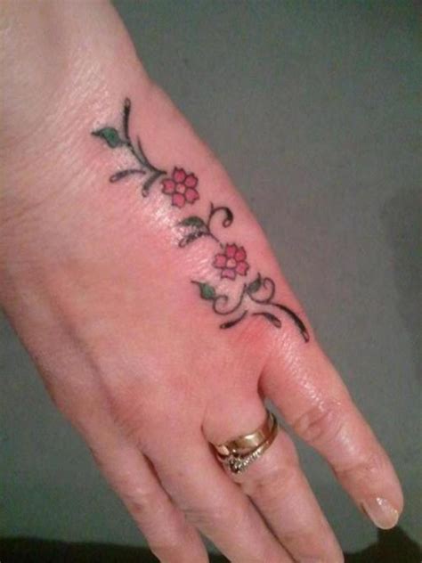 Key Considerations for Getting a Tattoo on Your Hand