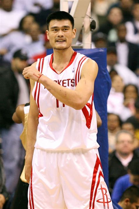 Learn all about Yao Ming's Biography