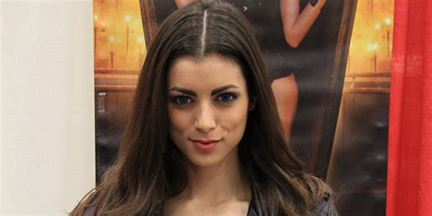 LeeAnna Vamp: Early Life and Career Beginnings