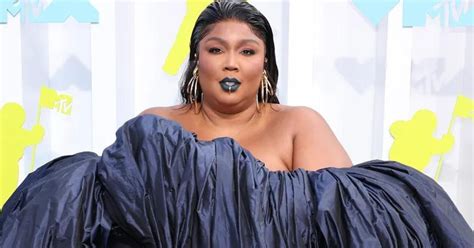 Lizzo: Early Life and Career Beginnings