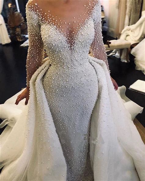 Making a Statement: Adding Unique Details and Embellishments to Your Special Gown