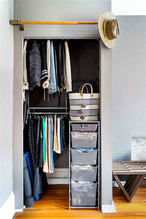 Mastering the Art of Closet Organization: Creating an Efficient Space