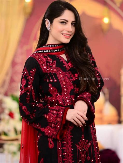 Neelam Muneer's Impact on the Pakistani Entertainment Industry