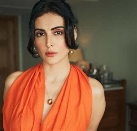 Net Worth of Mandana Karimi: What's the Deal?