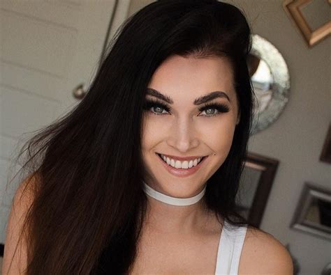 Niece Waidhofer: A Rising Social Media Star