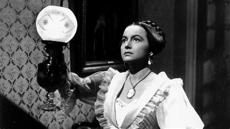 Olivia De Havilland's Contributions to Cinema