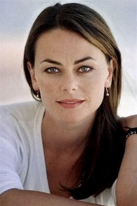 Physical Appearance and Body Shape of Polly Walker