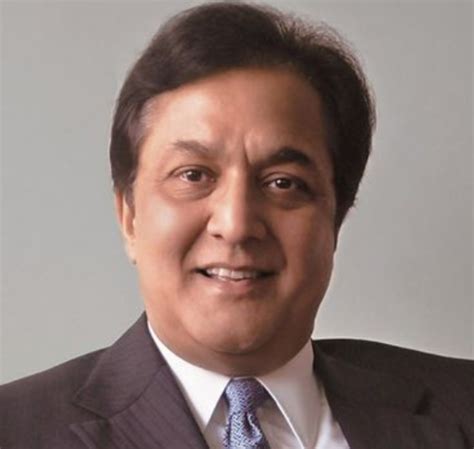 Rana Kapoor Bio: Early Life and Education