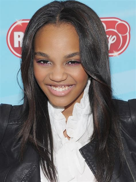 Reveal China Anne McClain's Height