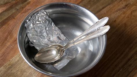 Revitalizing your Silver: Simple Household Remedies for Tarnish Removal