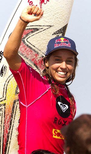 Sally Fitzgibbons: Age, Height, Figure