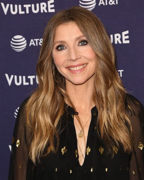 Sarah Chalke's Social Media Presence