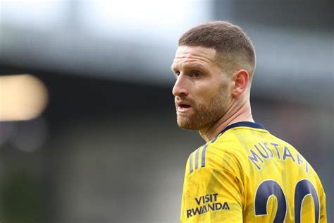 Shkodran Mustafi: Financial Situation and Investments