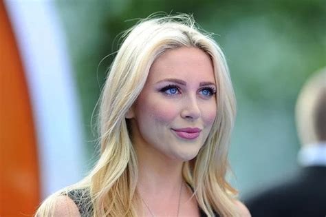 Stephanie Pratt: Early Life and Family Background