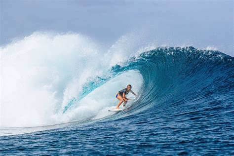 Surfing Sensation: A Talented Wave Rider