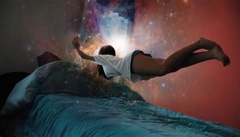 Take a Plunge and Explore: Utilizing Lucid Dreaming Techniques to Command and Enhance Your Aquatic Reveries