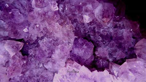 Tapping into the Energy of the Enchanting Amethyst Gemstone