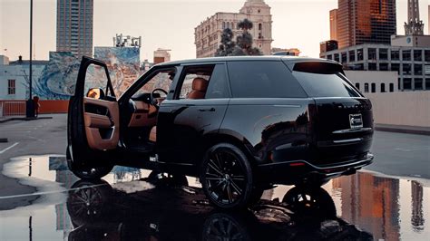 The Allure of Luxury SUVs: Why Range Rover is the Ultimate Dream Car