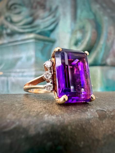 The Cultural Significance of Amethyst Stones Throughout History