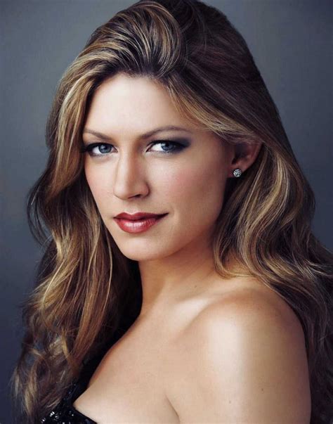 The Early Life of Jes Macallan