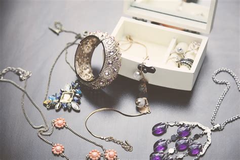 The Enchanting Experience of Uncovering Your Precious Possessions: Redefine the Delight in Unwrapping your Belongings