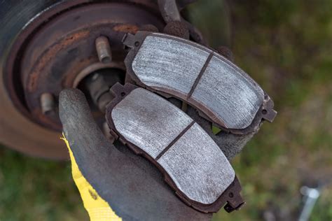 The Impact of Worn-out Brake Pads on Brake Performance