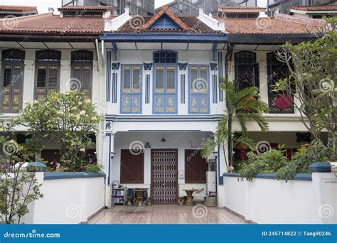 The Intriguing Tales Behind the Charming Peranakan Homes on Emerald Hill