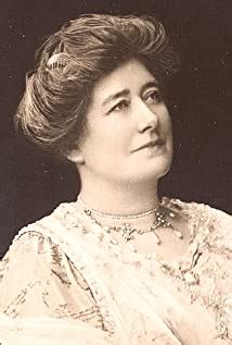 The Life and Career of Ellen Terry