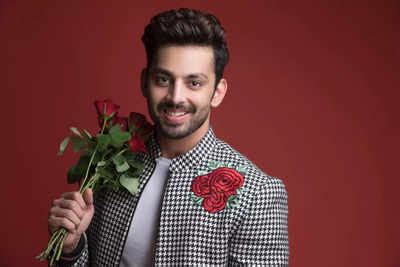 The Public Perception of Himansh Kohli in the Industry