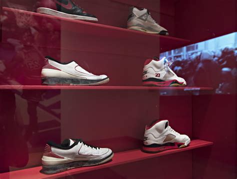 The Rise of Sneaker Culture: Exploring the Global Sensation