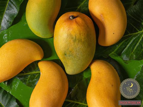 The Significance of Mango Fruit Symbolism in Dreams