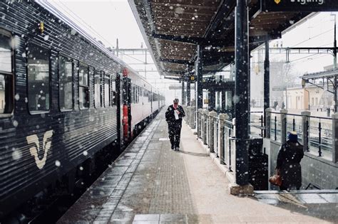 The Significance of Railway Terminals in Dreams