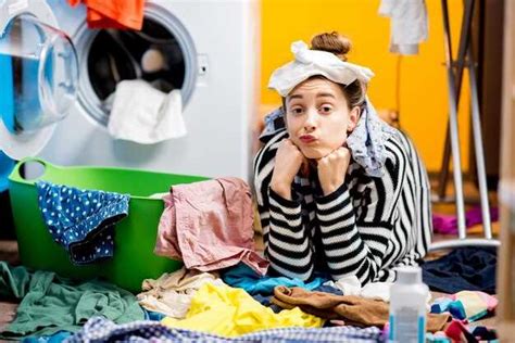 The Significance of Wet Laundry in Dream Interpretation