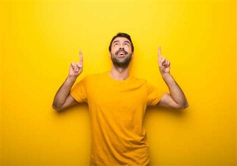 The Significance of the Yellow Shirt Dream: Exploring its Personal Meaning