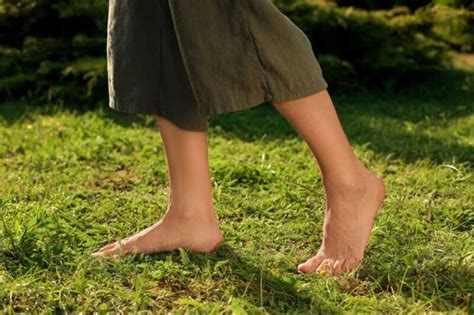 The Surprising Connection Between Dreams of Foot Discomfort and Stress