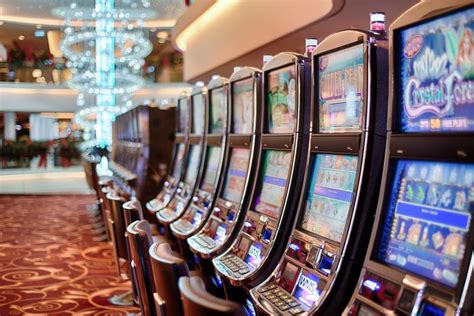 The Thrills and Perks of a Career in the Enchanting Casino Industry