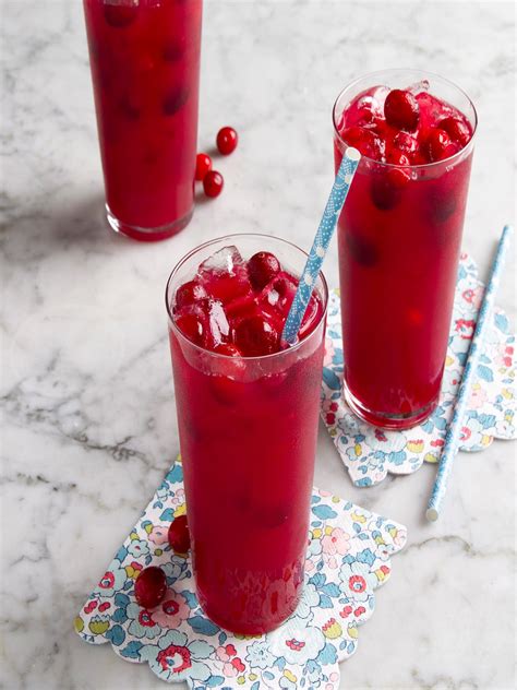 The Versatility of Cranberry Juice in Cooking