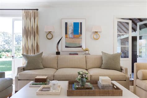 Tips for Maintaining a Clean and Well-Organized Living Space