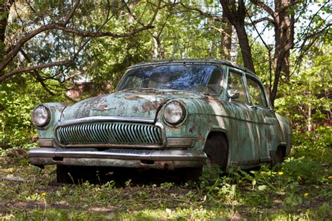 Transforming Your Old Scrap Car into a Lucrative Venture: From Rust to Riches