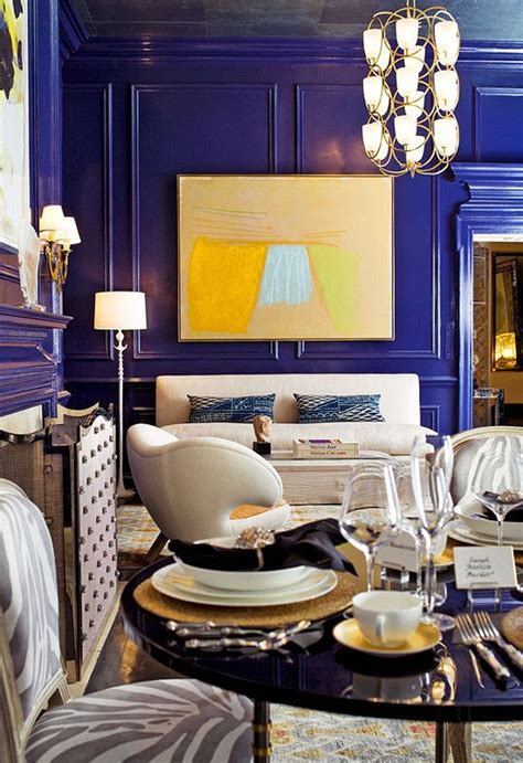 Using Indigo in Home Decor: Tips and Ideas for Incorporating the Color