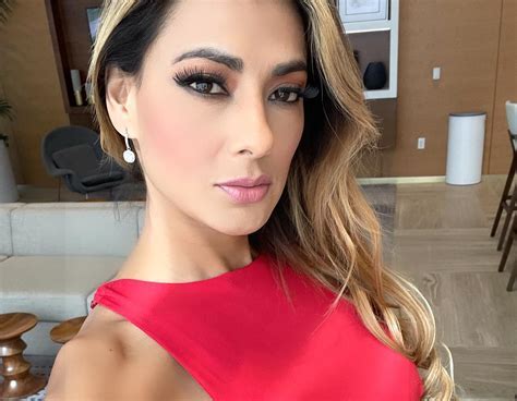 Viviana Castrillon Net Worth