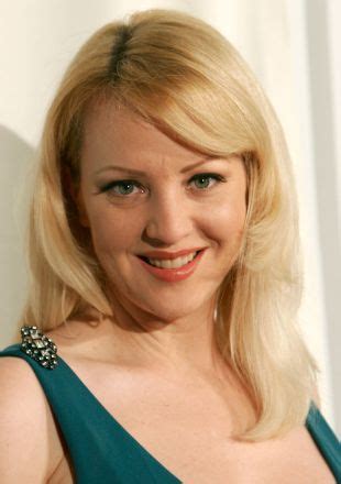 Wendi Mclendon Covey: Personal Life and Achievements