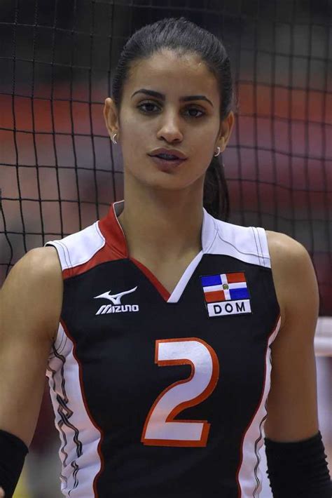 Winifer Fernandez Biography and Achievements